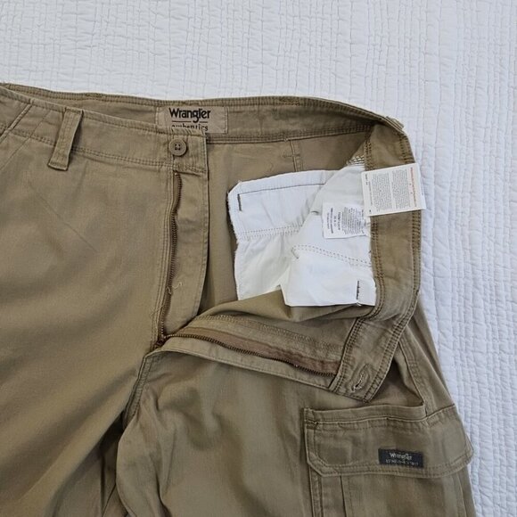 Wrangler Authentics Cargo Pants Men's 36x32 Tan 6 Pockets Straight Leg 10ZM7ABEW - Picture 9 of 13